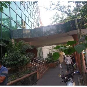 بیمارستان مهر تهران